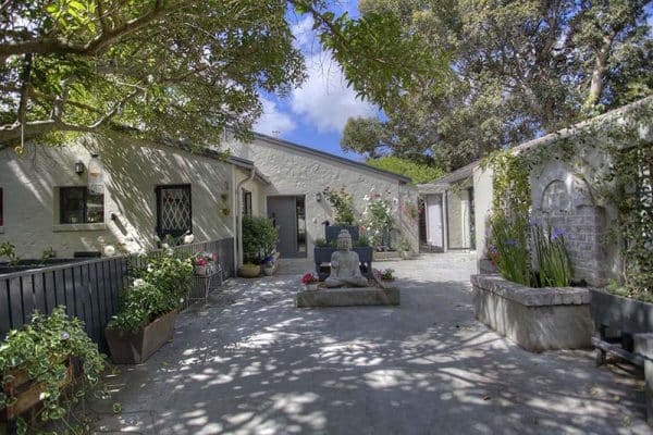 Villa Robertson