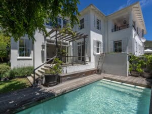 jolie blanc villa (oranjezicht) | 4 bedrooms