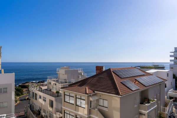 seacliff bliss (bantry bay | 2 bedrooms)